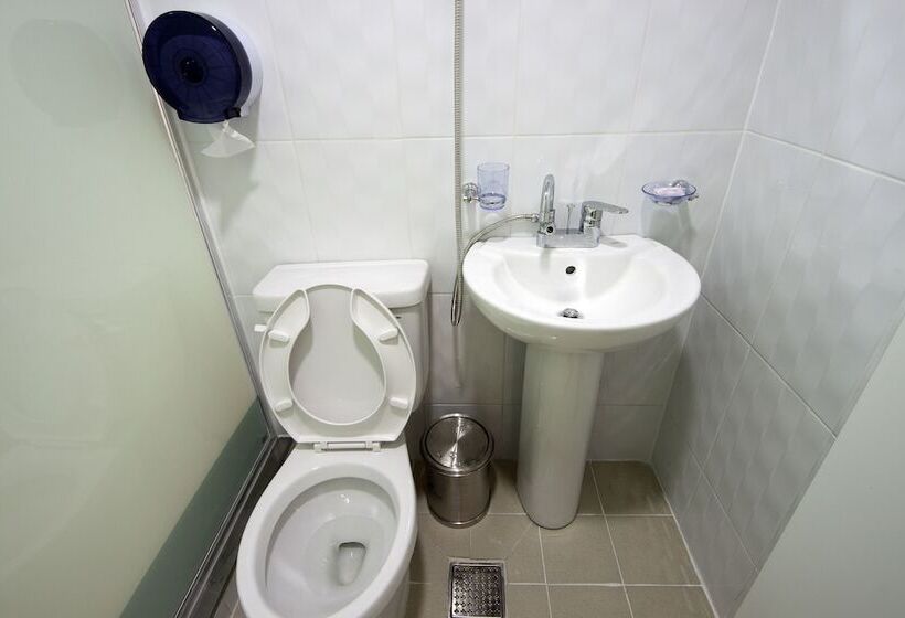 פנסיון 24 Guesthouse Myeongdong Town