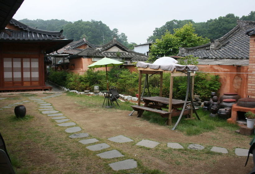 Majatalo Jeonju Hanok Village Seoro