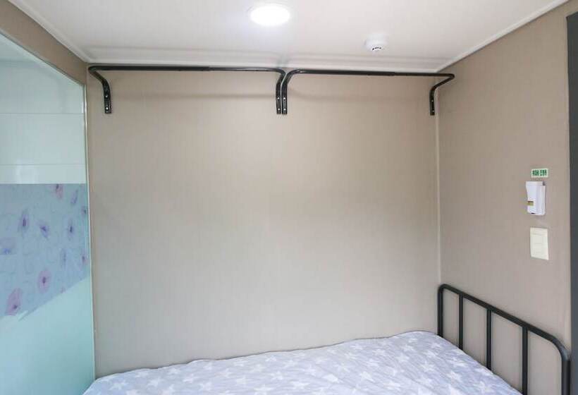 فندق صغير The Simple House