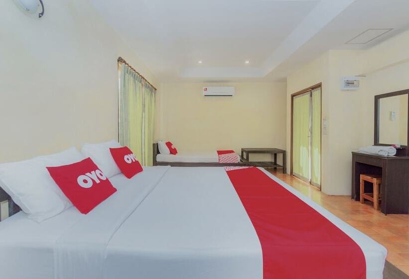 בית מלון כפרי Baanbali Beach Resort