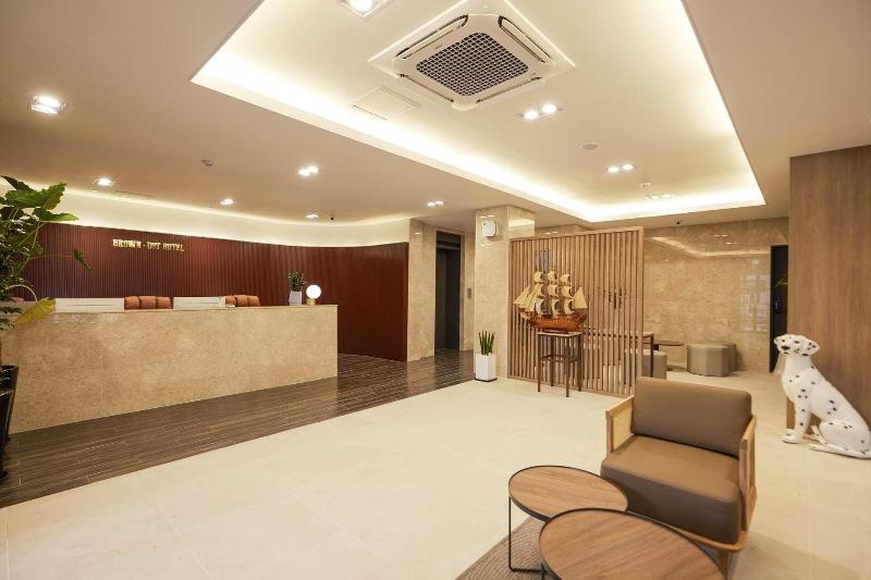 호텔 Browndot Suwon Cityhall