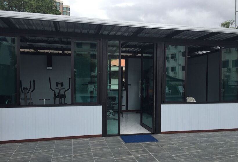 هتل Chada Veranda