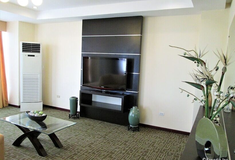 فندق Marianne Suites