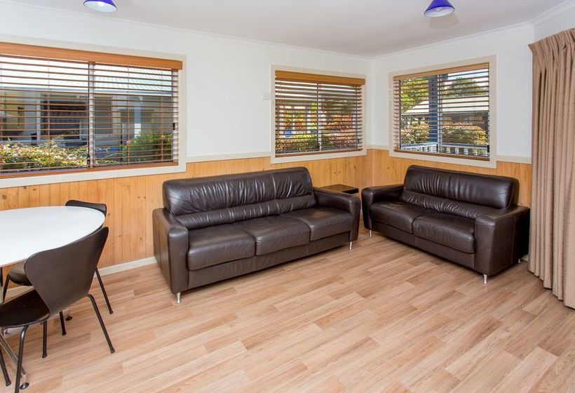 فندق Big4 Park Beach Holiday Park