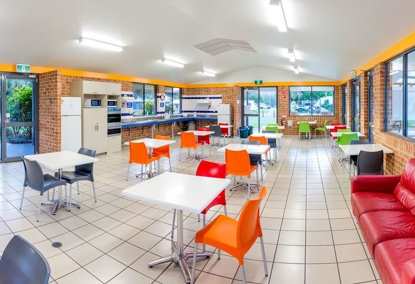 فندق Big4 Park Beach Holiday Park