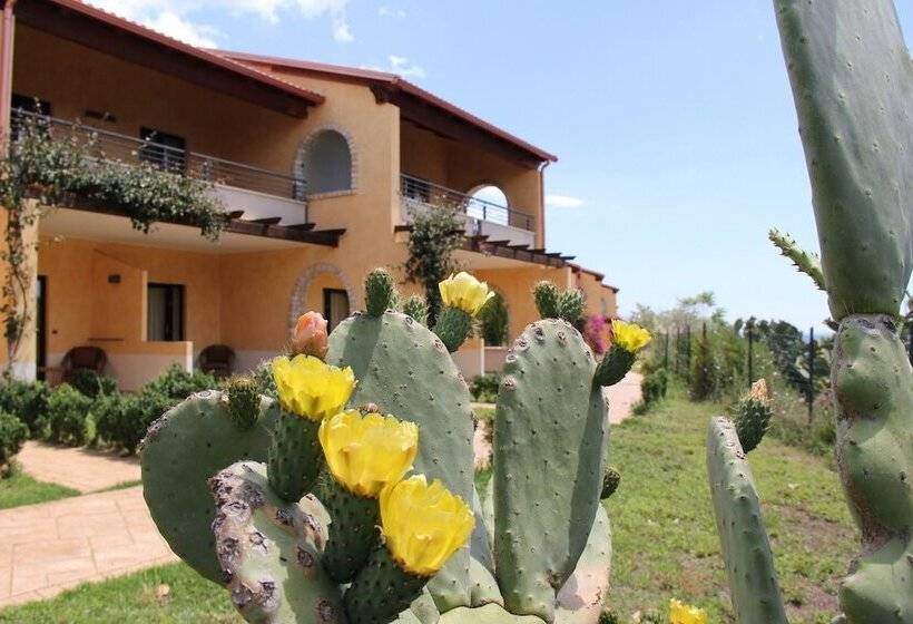 فندق Relais Capo Spulico   Beach & Spa