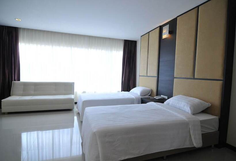 هتل White Inn Nongkhai