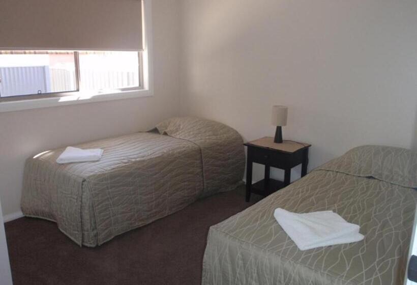 فندق على الطريق Ashleigh Court Motor Inn