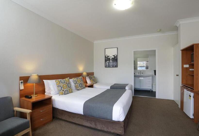 فندق على الطريق Cadman Motor Inn And Apartments