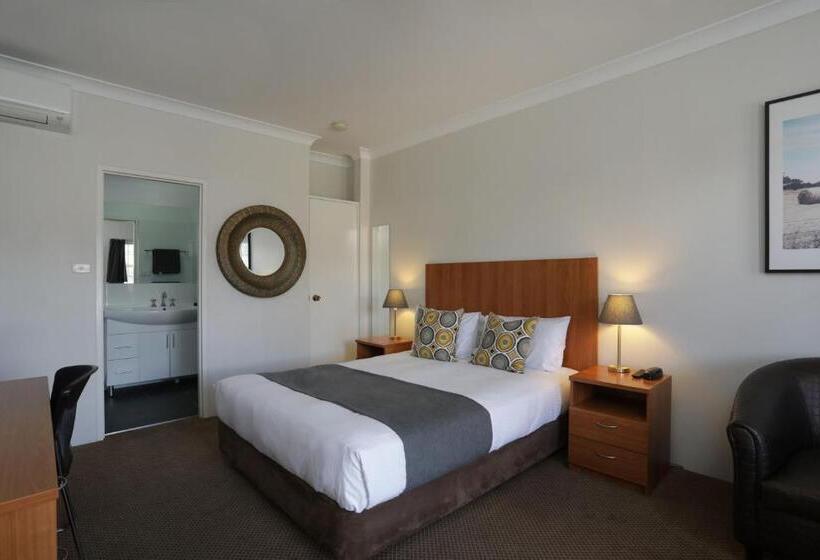 فندق على الطريق Cadman Motor Inn And Apartments