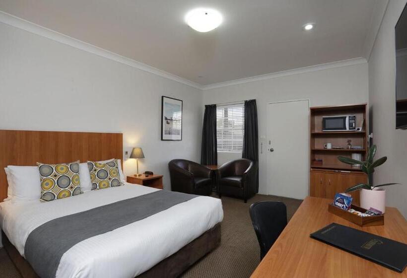 فندق على الطريق Cadman Motor Inn And Apartments
