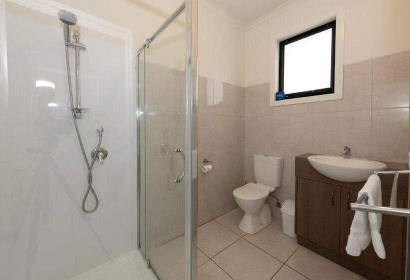 فندق على الطريق Elimatta