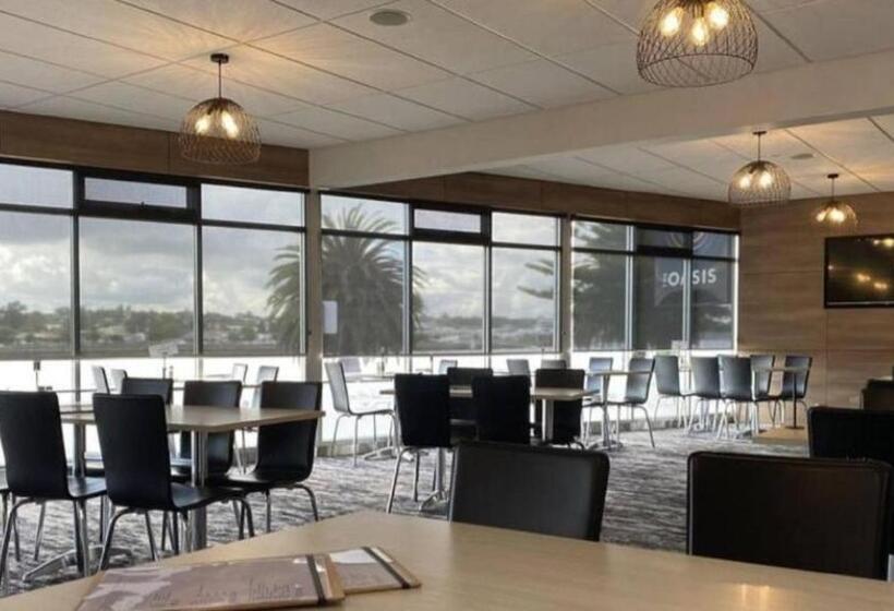 فندق على الطريق Elimatta