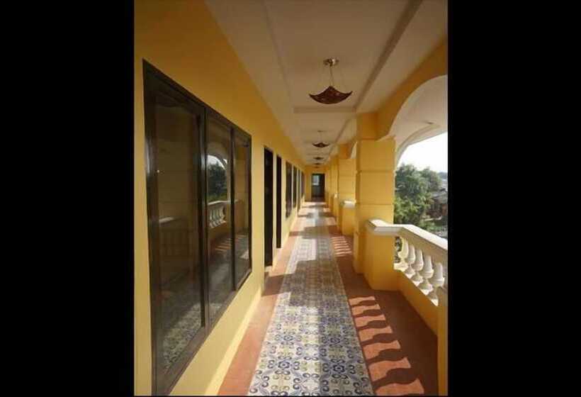 Park & Pool Resort