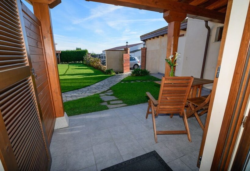 Casona De Llanorrozo Apartamentos Rurales