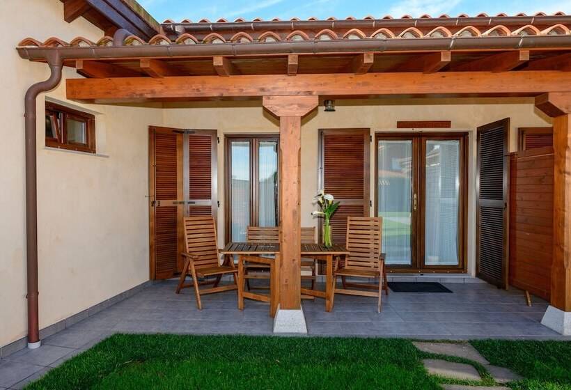 Casona De Llanorrozo Apartamentos Rurales