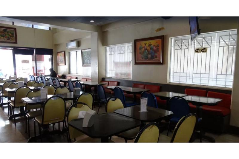Отель Davao Royal Suites And Residences