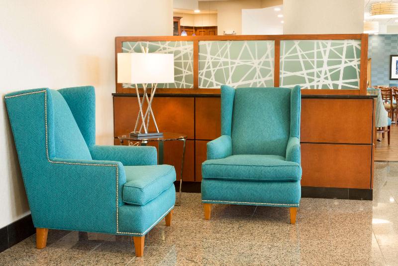 호텔 Drury Inn & Suites Colorado Springs Near The Air Force Academy