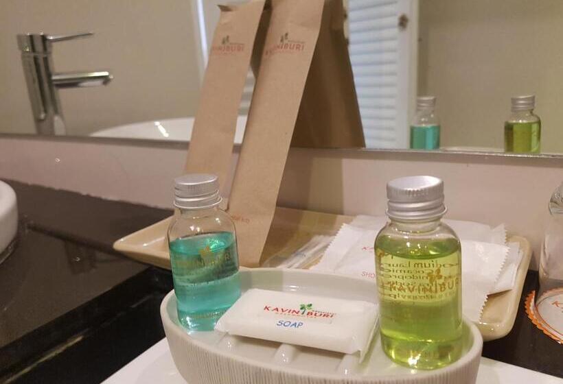 هتل Kavinburi Green