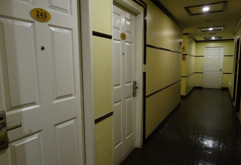 בית מלון כפרי Sogo Pasay Wood Street