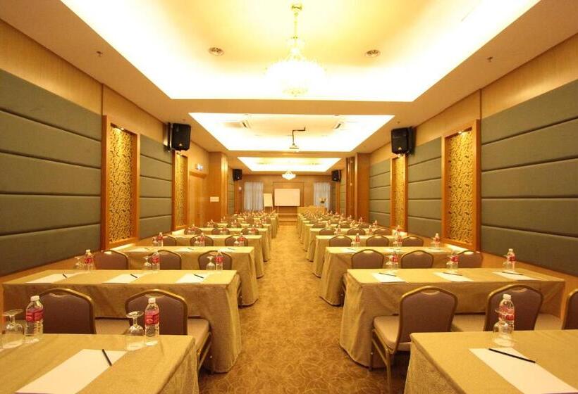 The Guest Hotel & Spa