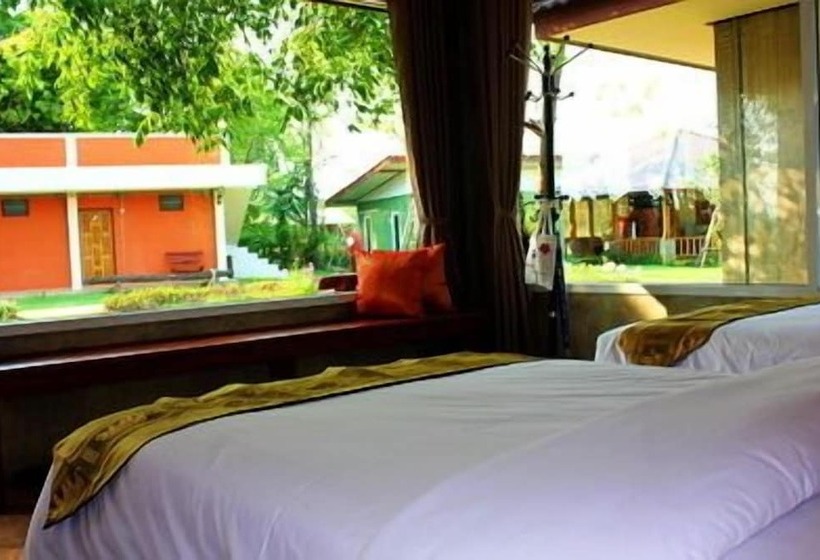 هتل Villa De Bua Resort Nan