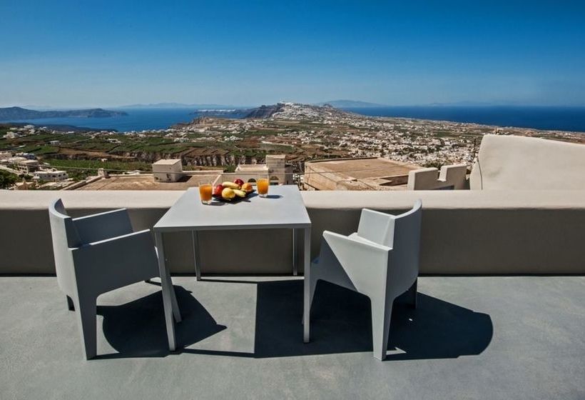 Luna Santorini Suites