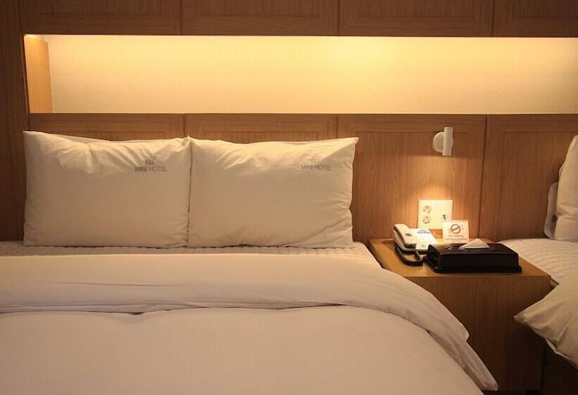 فندق على الطريق Mini Hotel 141