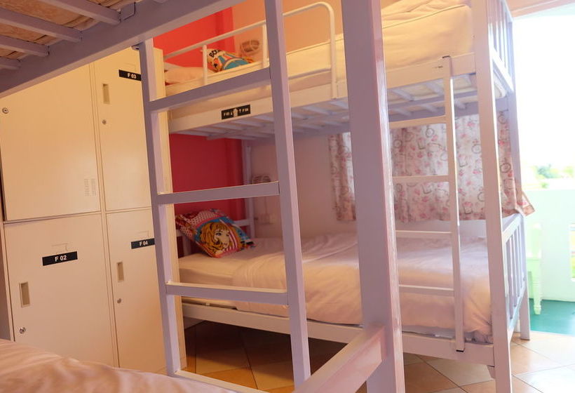 Finlay House   Hostel