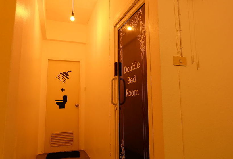Finlay House   Hostel