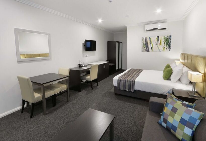 فندق Best Western Plus Bolton On The Park