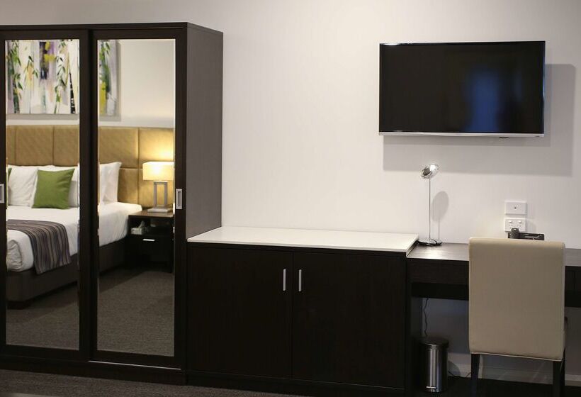 فندق Best Western Plus Bolton On The Park