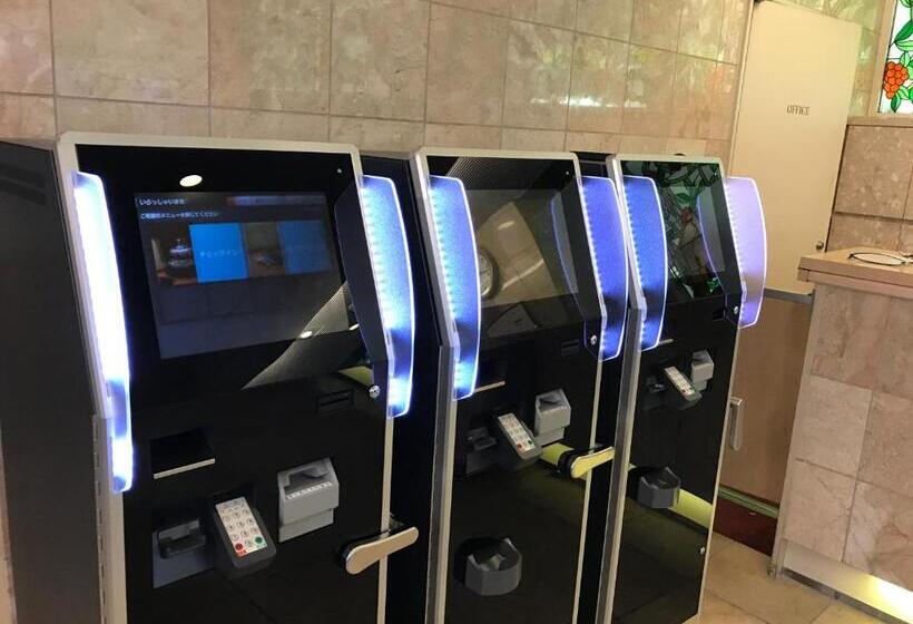 فندق Check In Matsuyama