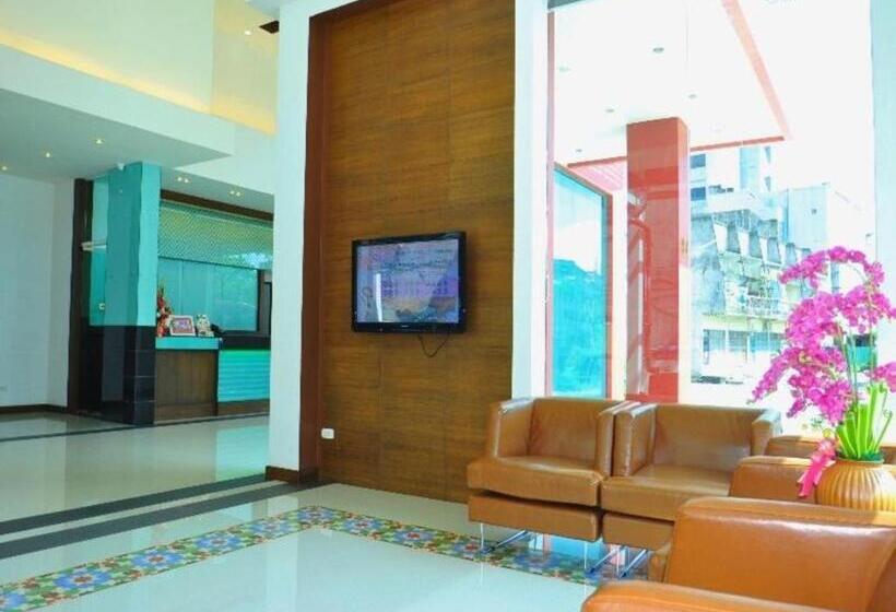 The Color Hotel Hat Yai