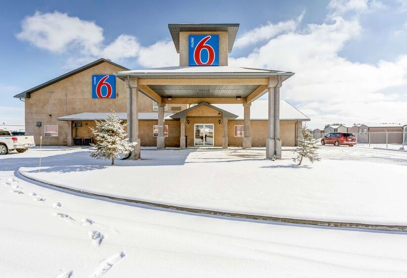 汽车旅馆  Joys Inn Innisfail, Ab