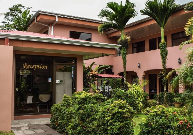 הוסטל La Choza Inn