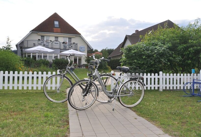 Отель Am Fleesensee