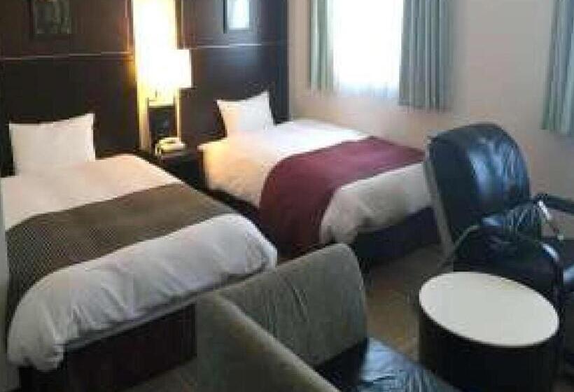 هتل Ariston Inn Kanda Kitakyusyu Airport