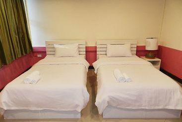 هتل Baan Da Laar Boutique Hua Hin