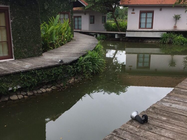 هتل Chiangmai Royal Creek