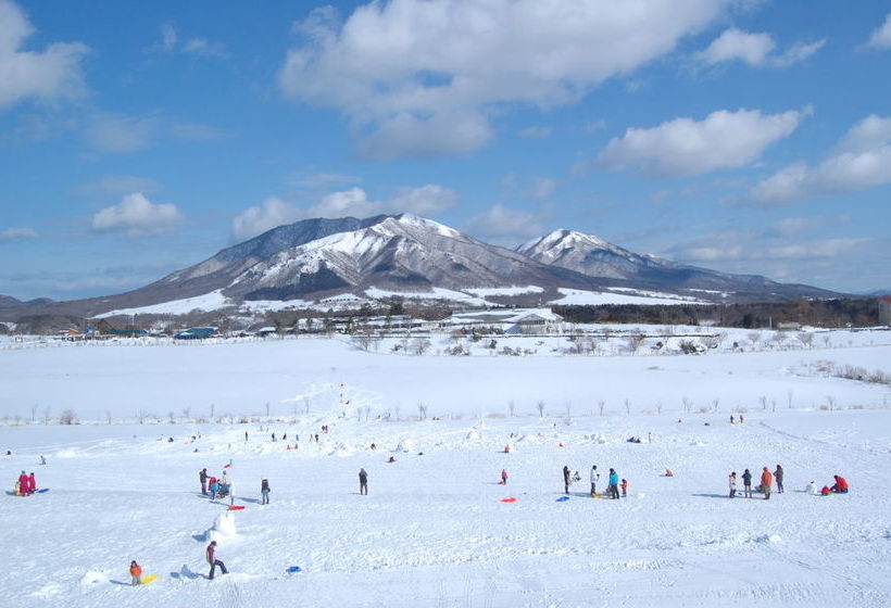 בית מלון כפרי Kyukamura Hiruzenkogen
