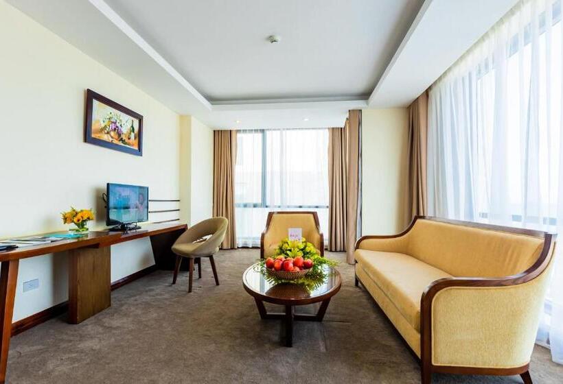 호텔 Muong Thanh Holiday Quang Binh