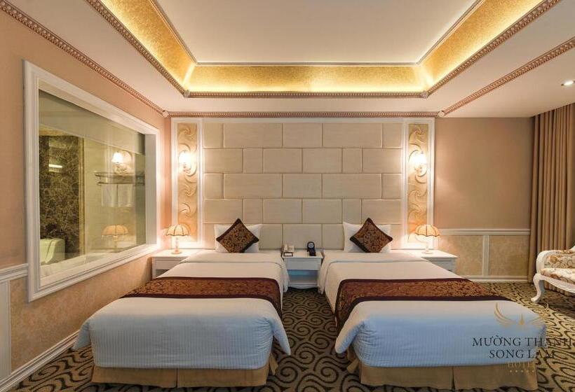 ホテル Muong Thanh Luxury Song Lam