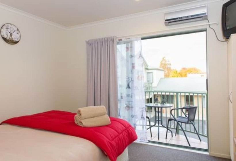 מוטל Hamilton Settlers Motor Lodge