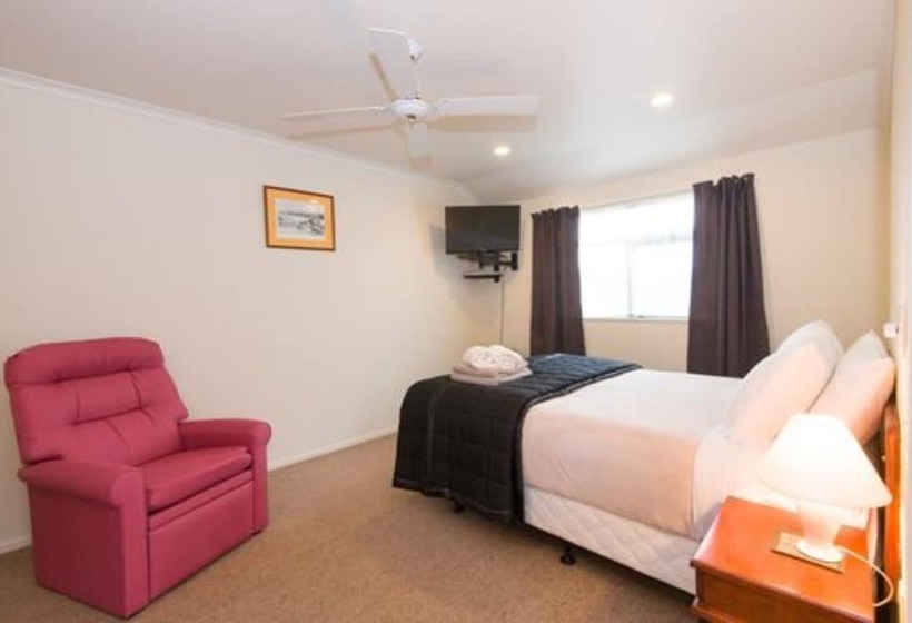 מוטל Hamilton Settlers Motor Lodge