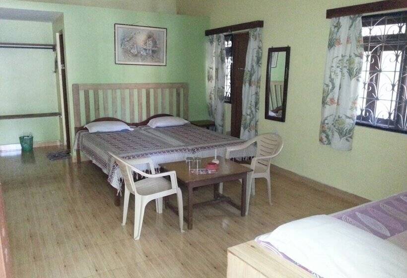 پانسیون Albenjoh Guest House