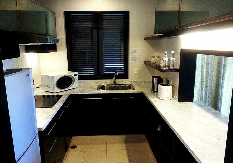 استراحتگاه Borneo Beach Villas