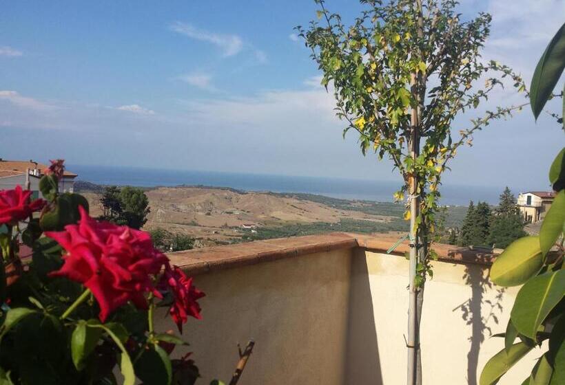 مبيت وإفطار Palazzo Madeo   Residenza D Epoca