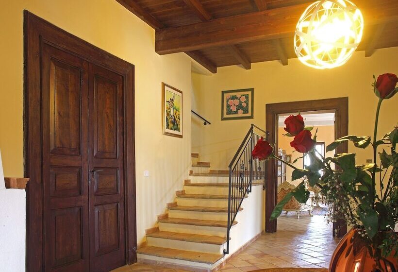 مبيت وإفطار Palazzo Madeo   Residenza D Epoca