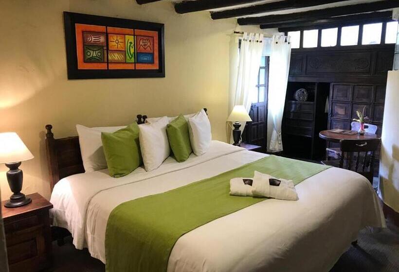 هتل Hacienda El Salitre